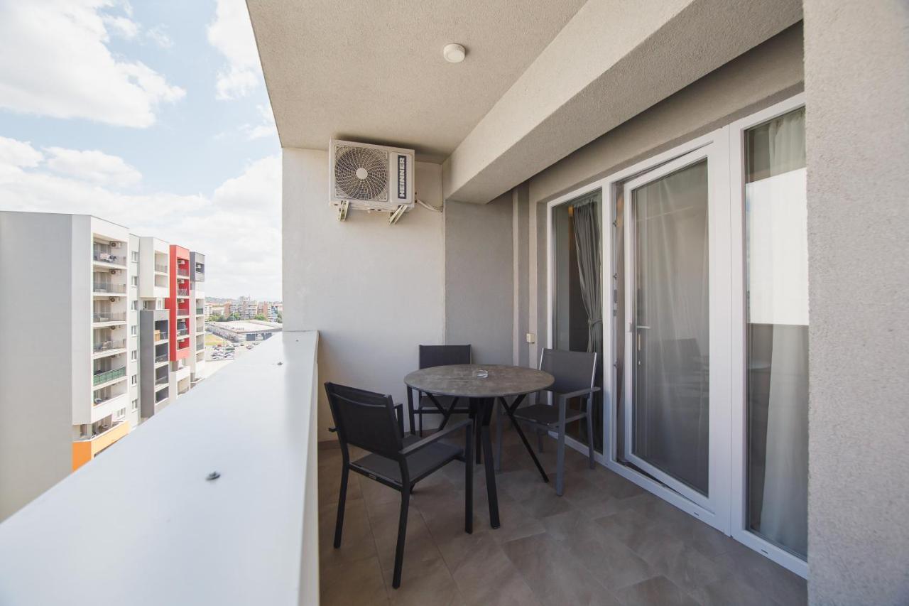 Charming Family Haven Apartment Oradea Exterior photo