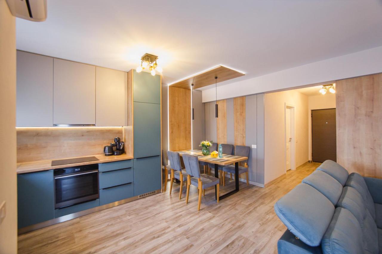 Charming Family Haven Apartment Oradea Exterior photo